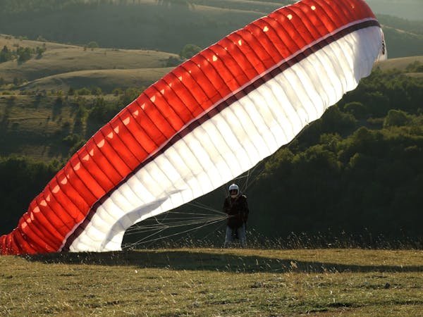 Vivez l'adrénaline : baptême de parapente à Chamonix